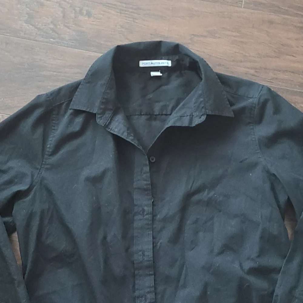 Black Blouse. M/L - Picture 4 of 4
